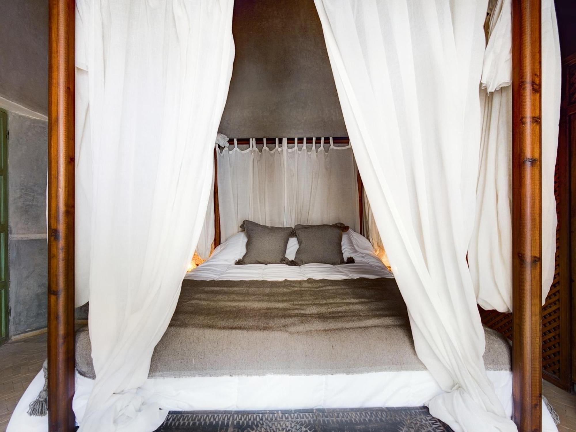 Dar Al Amal Bed & Breakfast Marakeş Oda fotoğraf